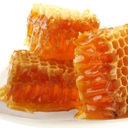 Az egyik legjobb őszi immunerősítő a propolisz és a méz