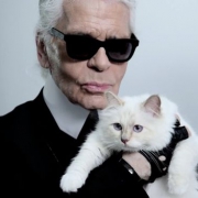 Karl Lagerfeld saját macskáját venné feleségül