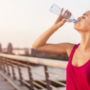 5 dolog, ami történik veled, ha elég vizet iszol