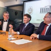 Feltárulnak a múlt kincsei: együtt dolgozik az értékek megőrzésén a Zwack és a Magyar Nemzeti Levéltár